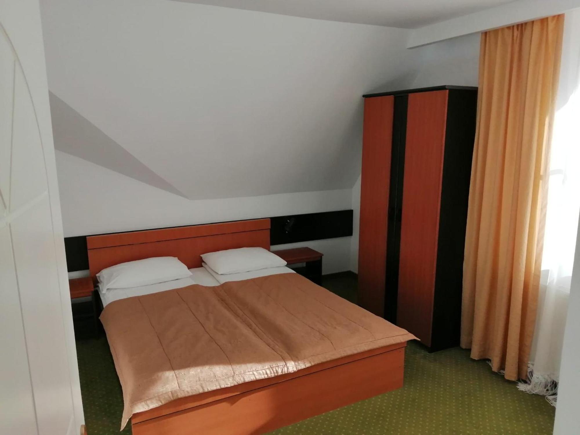 Pensiunea Colina Poiana Brasov Buitenkant foto